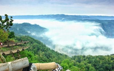 Menikmati Obyek Wisata Jurang Tembelan yang Instagrammable