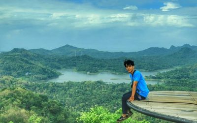 Menikmati Keindahan Jogjakarta dari Obyek Wisata Alam Kalibiru