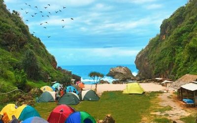 Inilah Perlengkapan Wisata Pantai Yang Perlu Anda Bawa